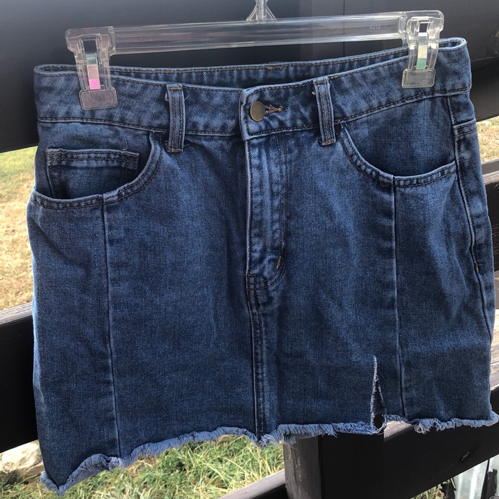 Forever 21 denim skirt: Size M